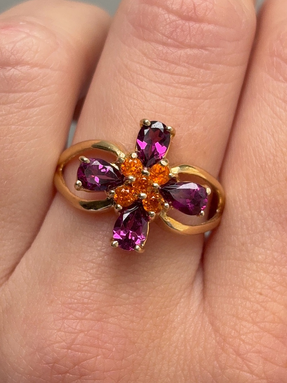 10K Yellow Gold Vintage Citrine & Rhodolite Garnet Gemstone Flower Ring